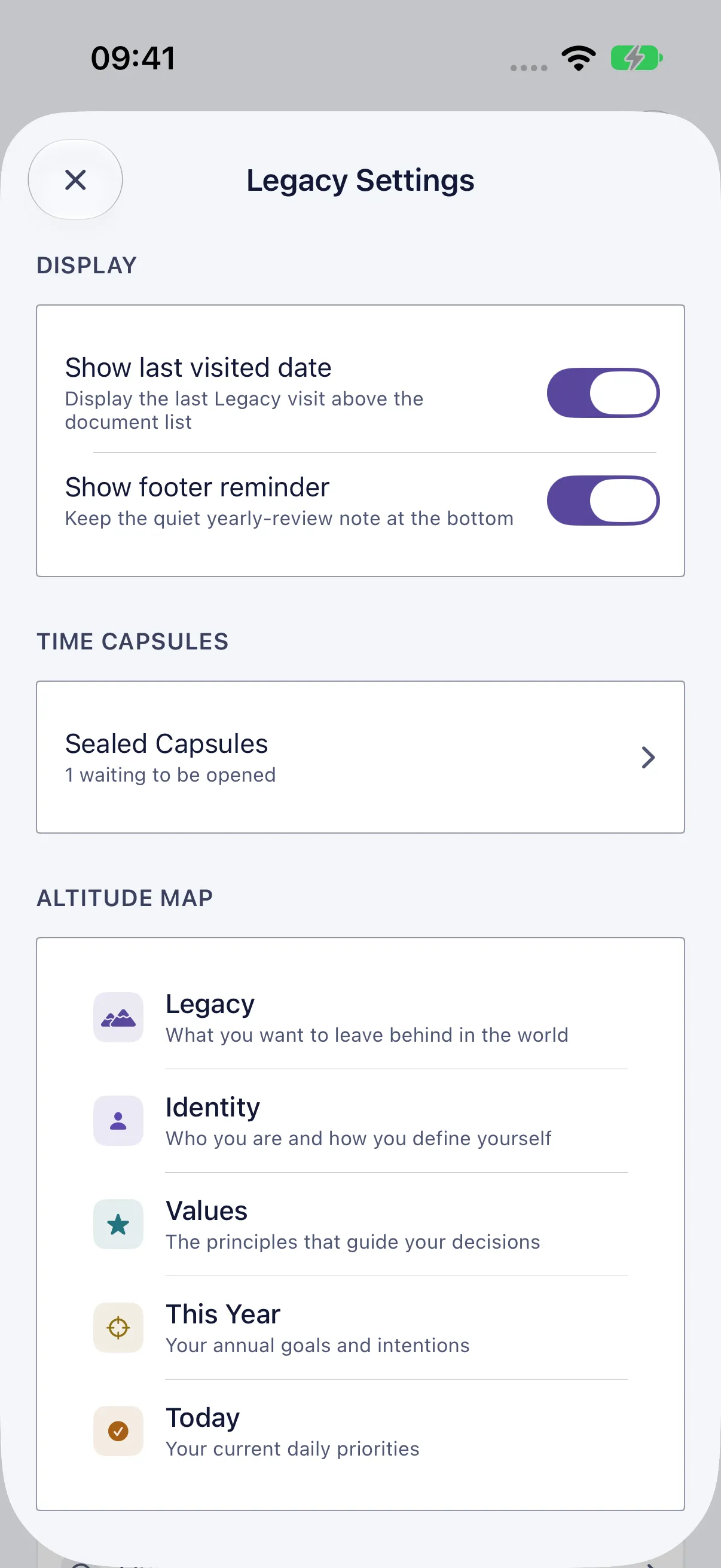 HourLife Legacy: “Legacy Settings”: the last visit and the footer note to show or hide, “Sealed Capsules” with one waiting to be opened, and the five levels of the Altitude Map.